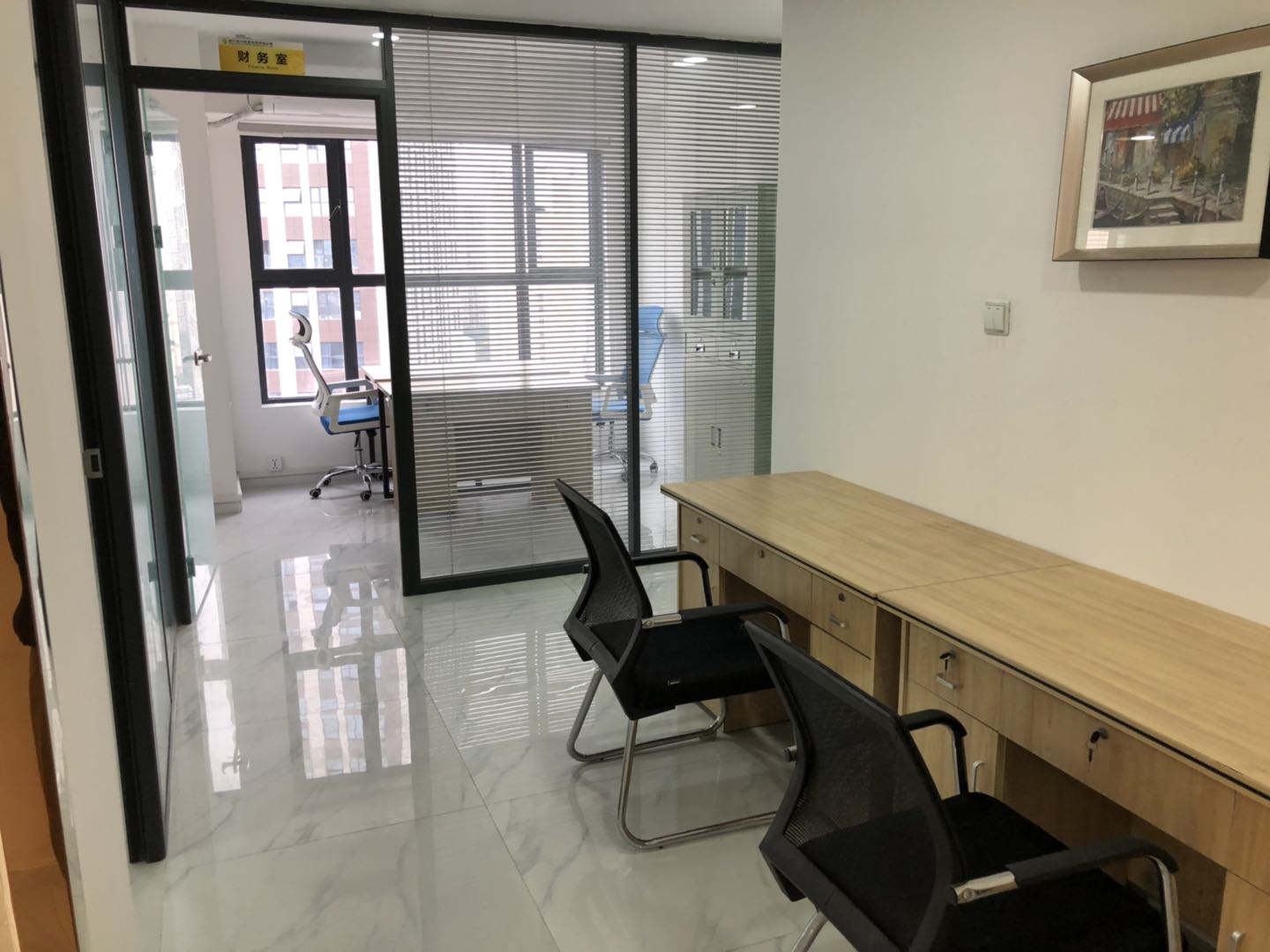 青羊万达广场  精装带家具 电梯口 户型方正 近地铁