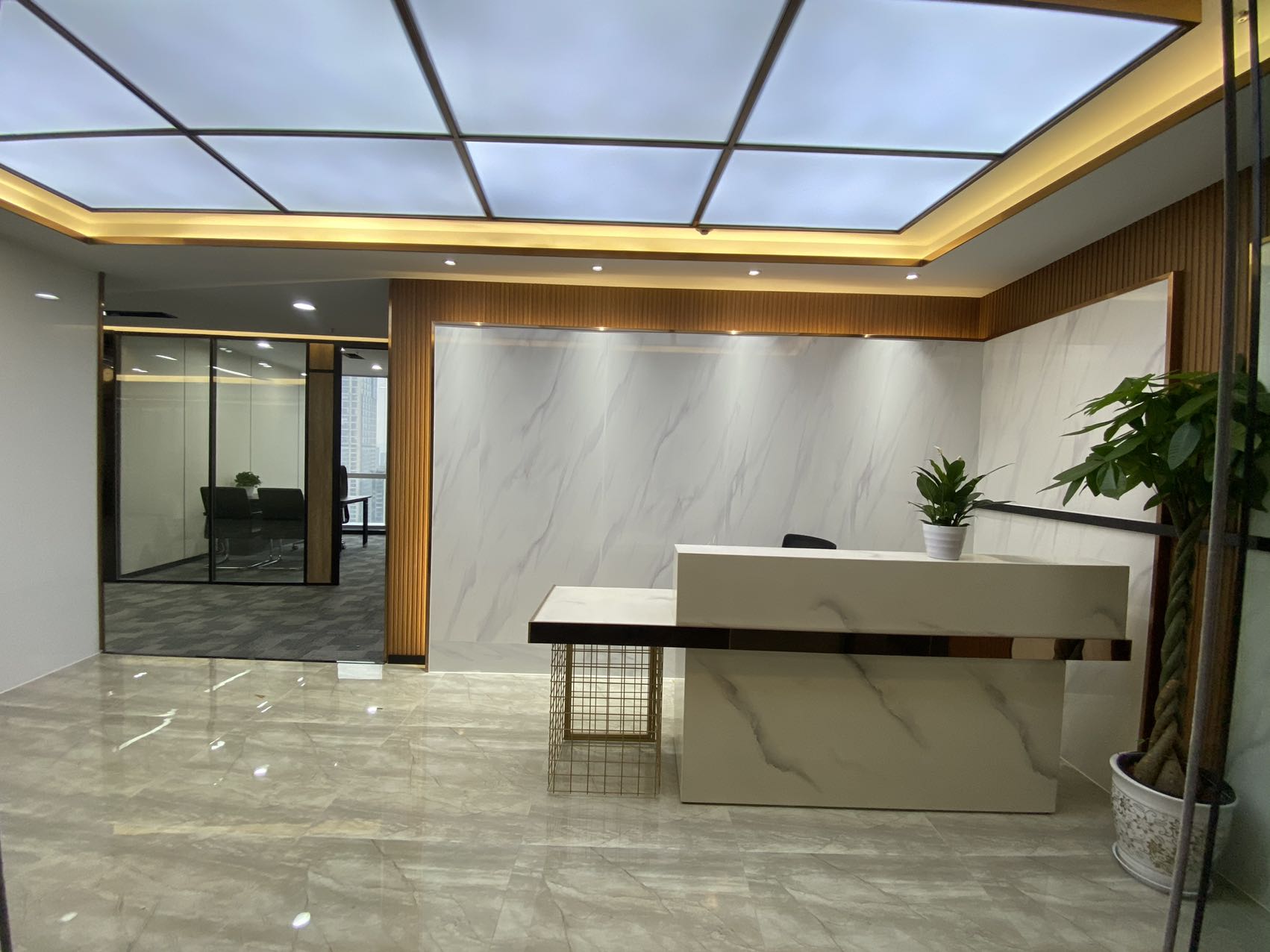 明宇金融广场5办公室1会议室30工位高区采光精装带家具房东直租|锦江区写字楼|锦江区办公室|租小团