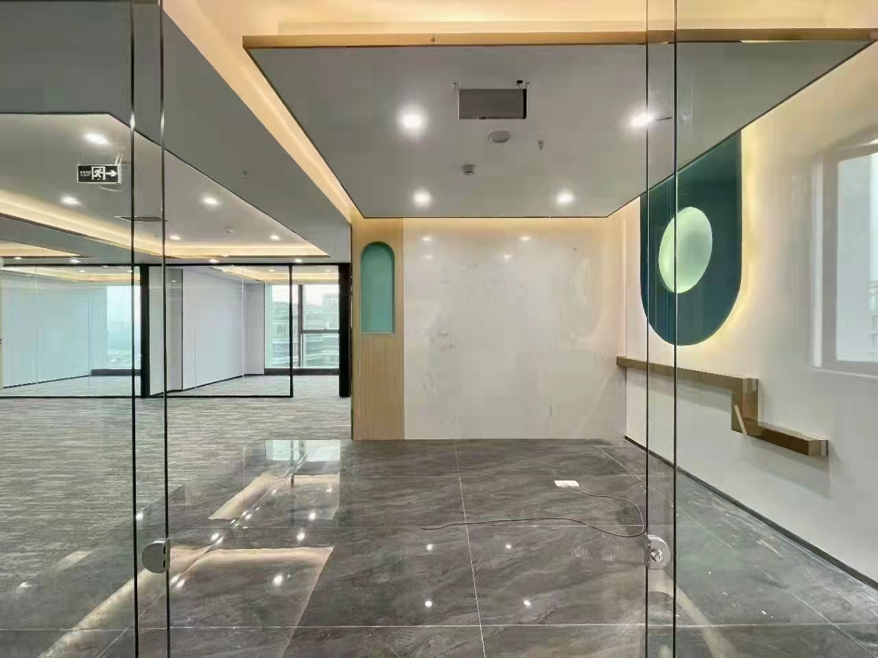 天府新区广都地铁口天目中心精装写字楼