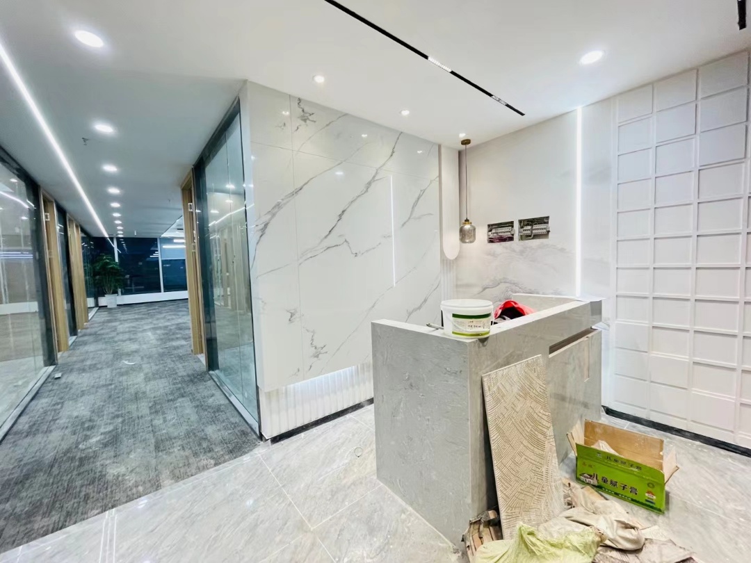 高新区环球中心4隔间24工位艺术精装带家具高区采光房东特价在租|高新区写字楼|高新区办公室|租小团