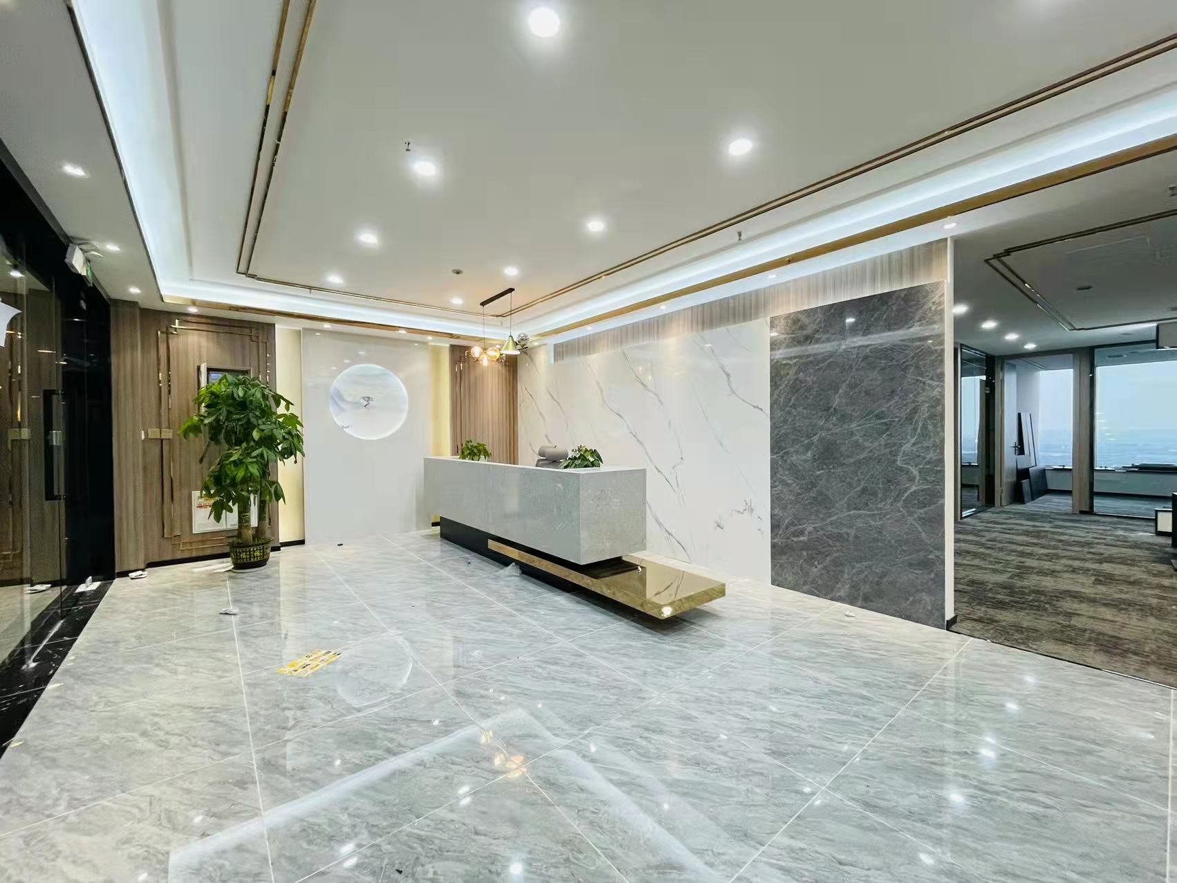 高新区环球中心7隔间36工位艺术精装带家具高区采光房东特价在租