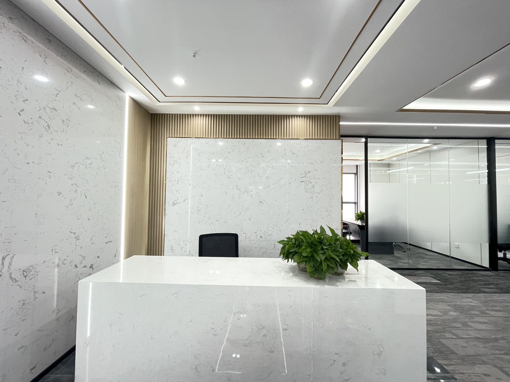 成华区成华大道华宇旭辉锦绣广场 博汇大厦精装办公室出租 带家具