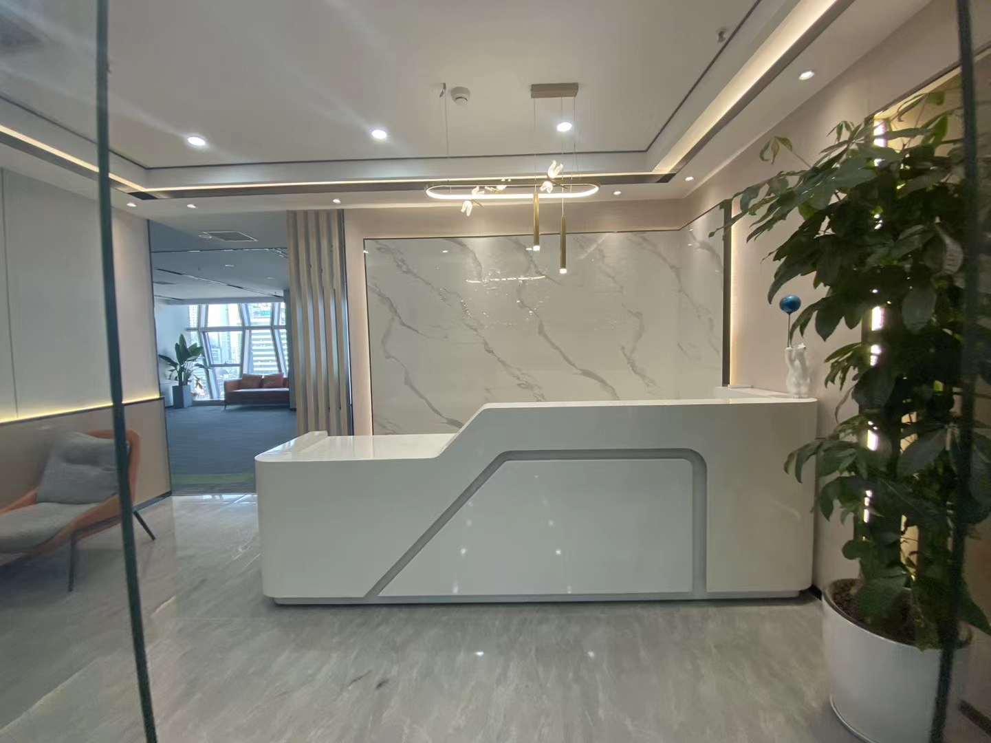 市中心雄飞中心写字楼租赁 255平 4隔间30工位 拎包入住