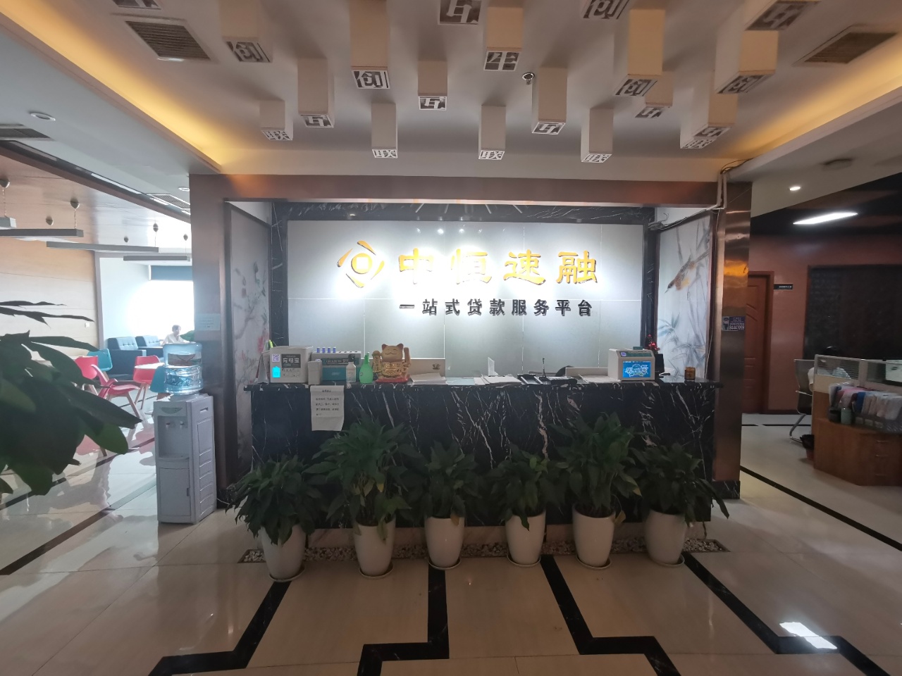 锦江区东大路时代八号超高区俯瞰春熙路452平6隔间60工位精装带家具地铁口现房无加时费